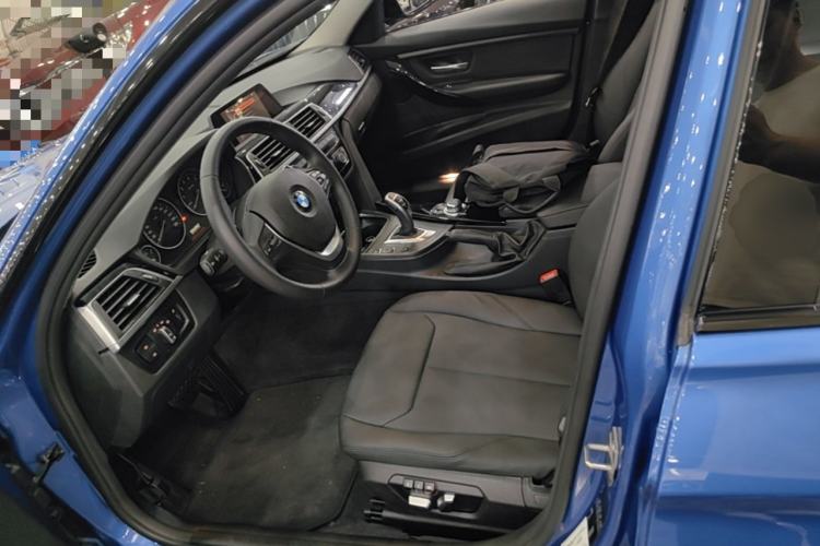 Used BMW 3 Series 2017 320Li M Sport Edition Left Front Seat