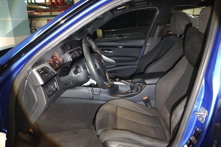 Used BMW 3 Series 2017 320i M Sport Left Front Seat