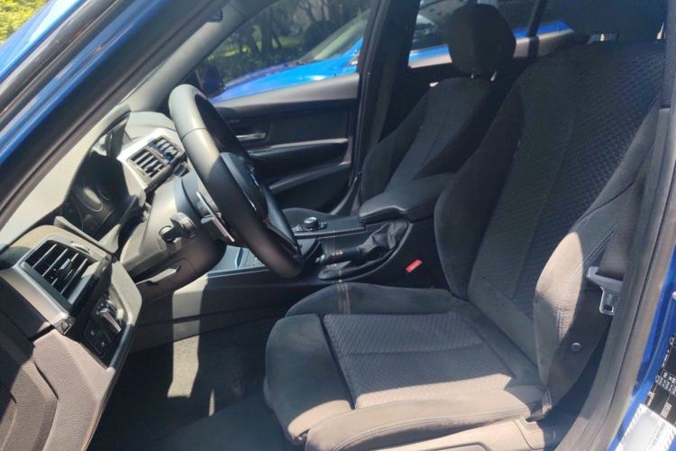 Used BMW 3 Series 2017 320i M Sport Left Front Seat