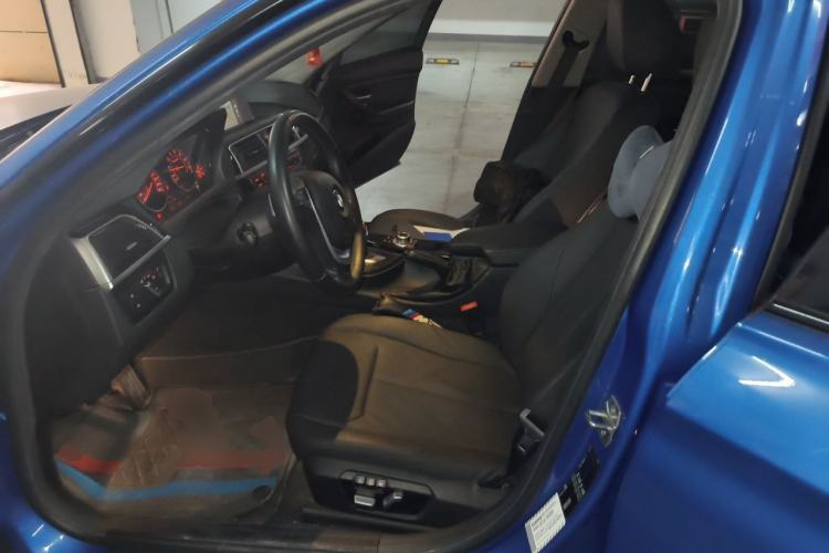 Used BMW 3 Series 2017 320Li M Sport Edition Left Front Seat