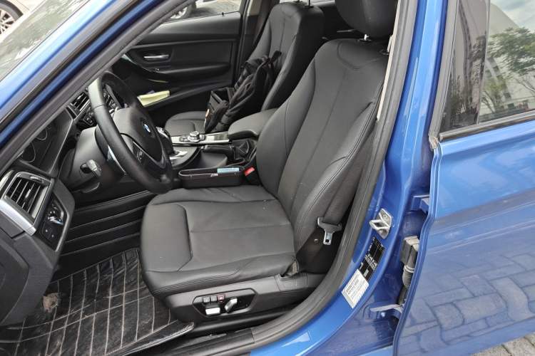 Used BMW 3 Series 2017 320Li M Sport Edition Left Front Seat