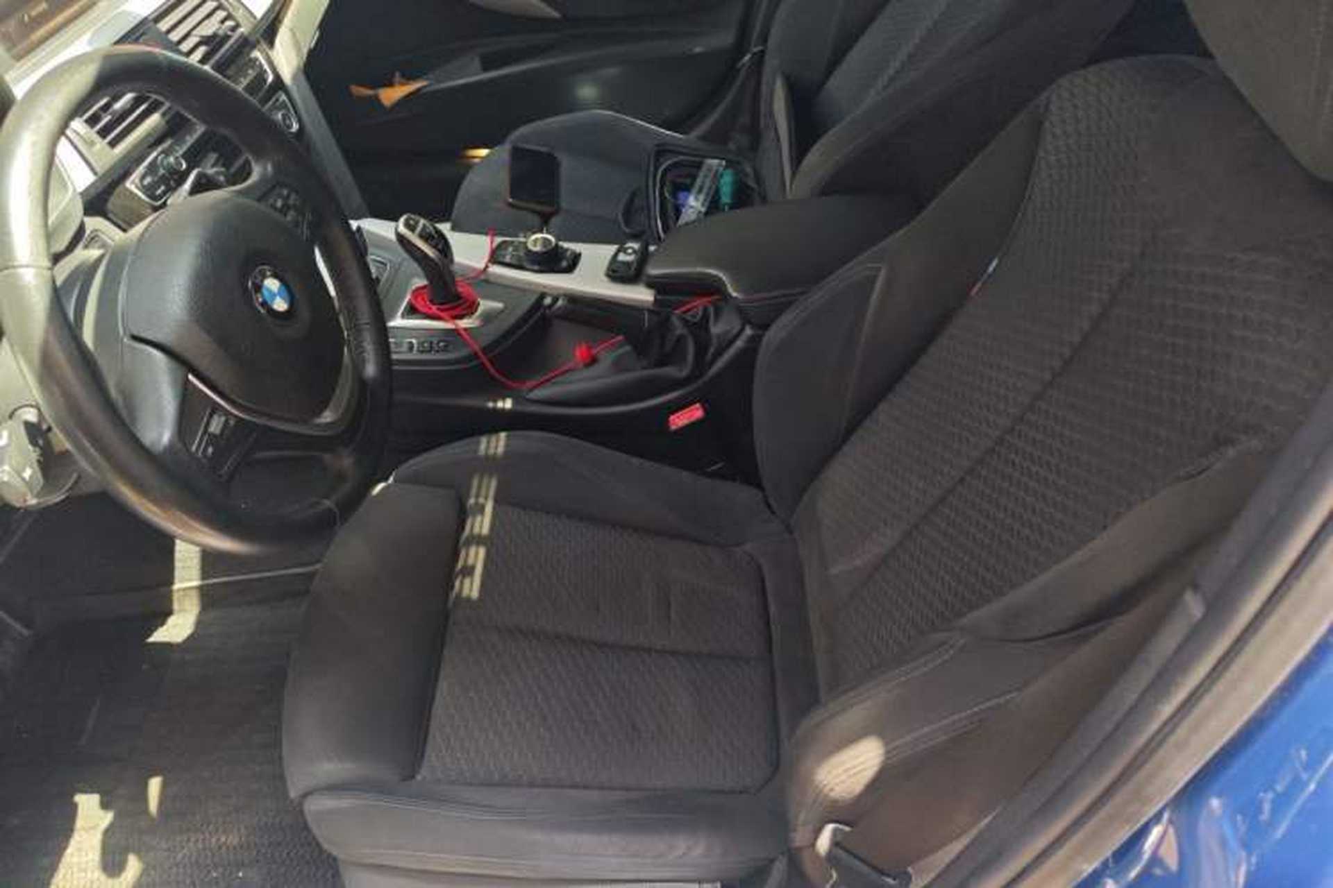 Used BMW 3 Series 2017 320i M Sport Left Front Seat