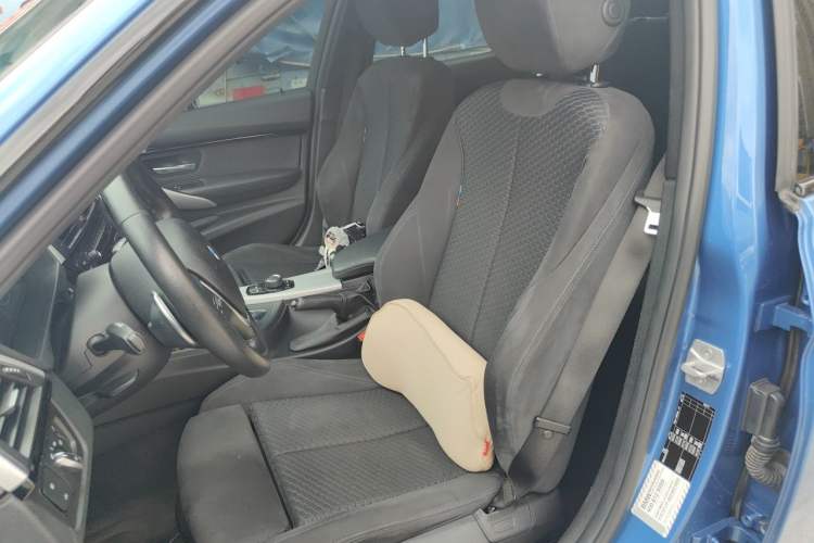 Used BMW 3 Series 2017 320i M Sport Left Front Seat