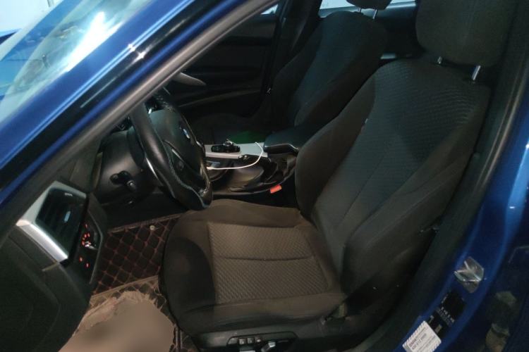 Used BMW 3 Series 2017 320i M Sport Left Front Seat