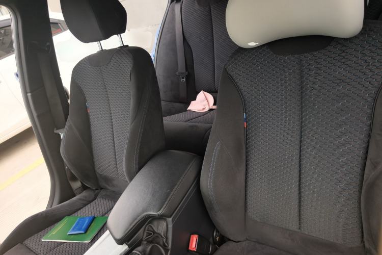 Used BMW 3 Series 2017 320i M Sport Left Front Seat