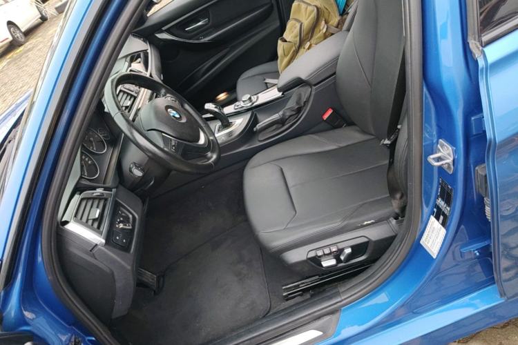 Used BMW 3 Series 2017 320Li M Sport Edition Left Front Seat