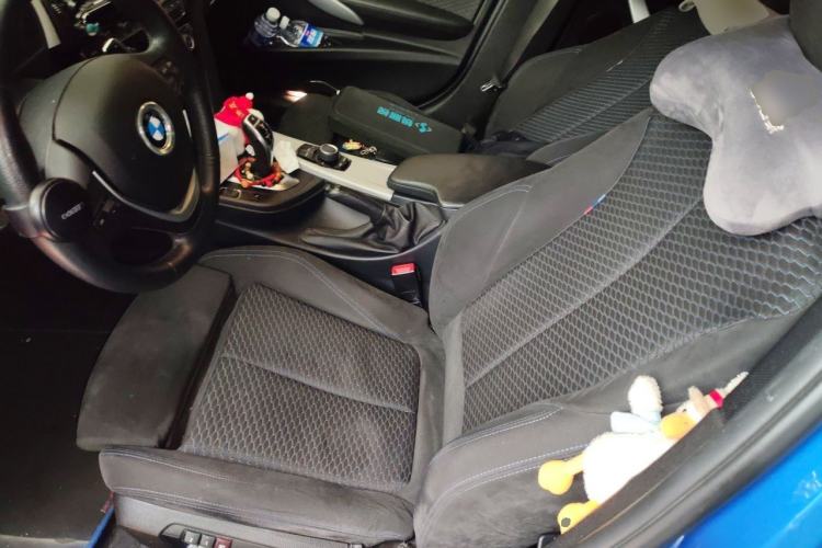 Used BMW 3 Series 2017 320i M Sport Left Front Seat