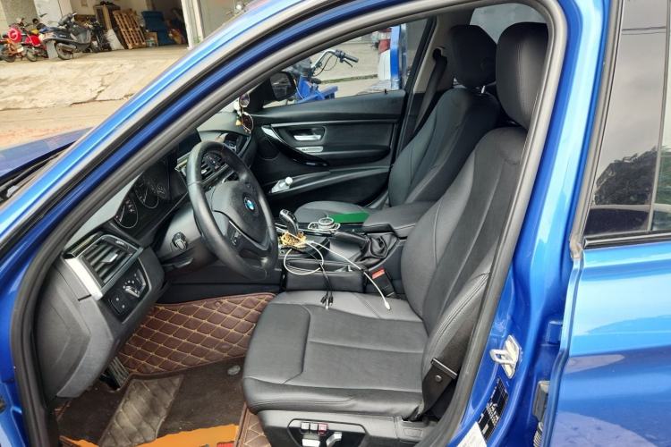 Used BMW 3 Series 2017 320Li M Sport Edition Left Front Seat