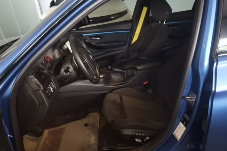 Used BMW 3 Series 2017 320i M Sport Left Front Seat