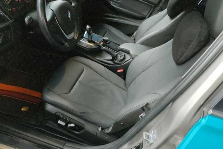 Used BMW 3 Series 2017 320Li Fashion Model Left Front Seat