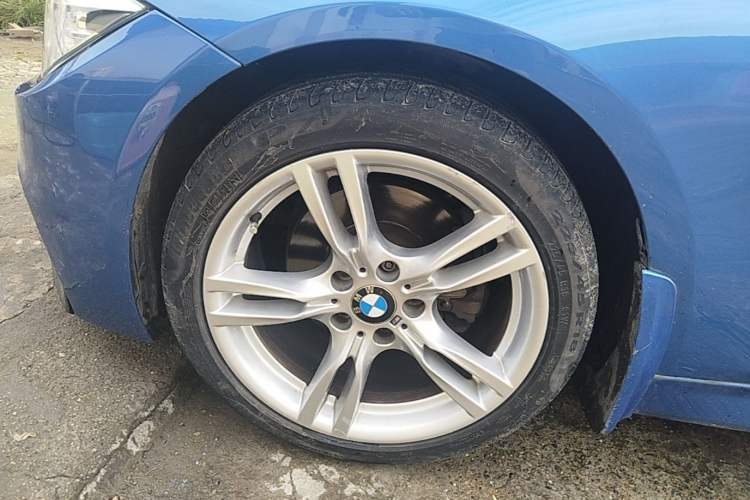 Used BMW 3 Series 2017 320Li M Sport Edition Left Front Wheel Hub
