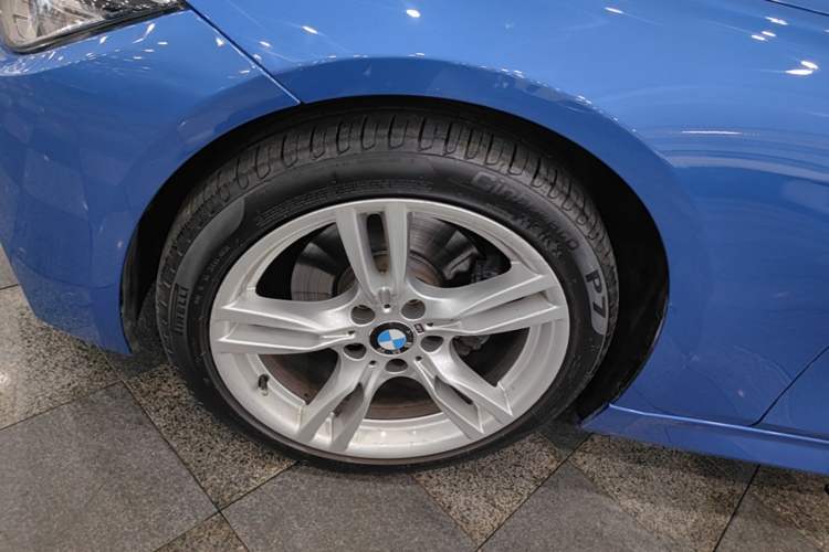 Used BMW 3 Series 2017 320Li M Sport Edition Left Front Wheel Hub