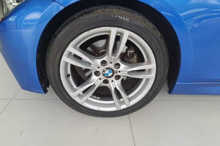 Used BMW 3 Series 2017 320Li M Sport Edition Left Front Wheel Hub