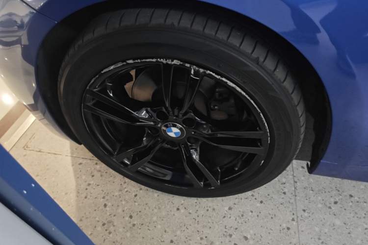 Used BMW 3 Series 2017 320i M Sport Left Front Wheel Hub