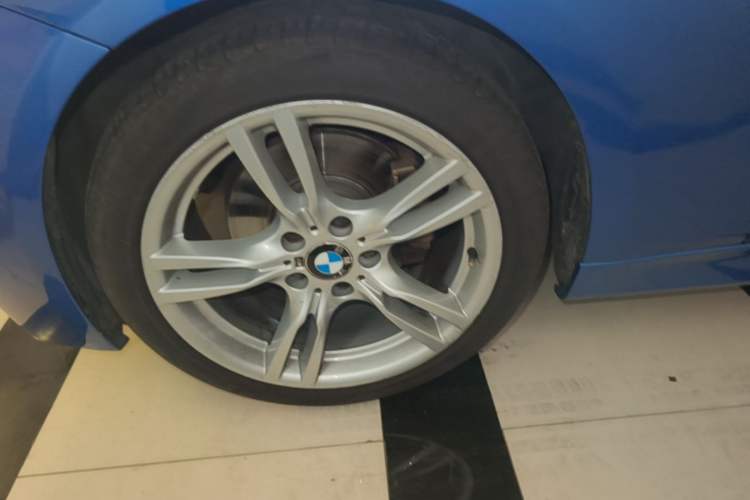 Used BMW 3 Series 2017 320Li M Sport Edition Left Front Wheel Hub