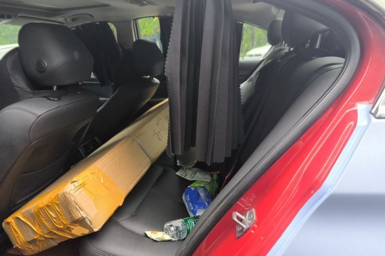 Used BMW 3 Series 2017 320Li Fashion Model Left Rear Seat
