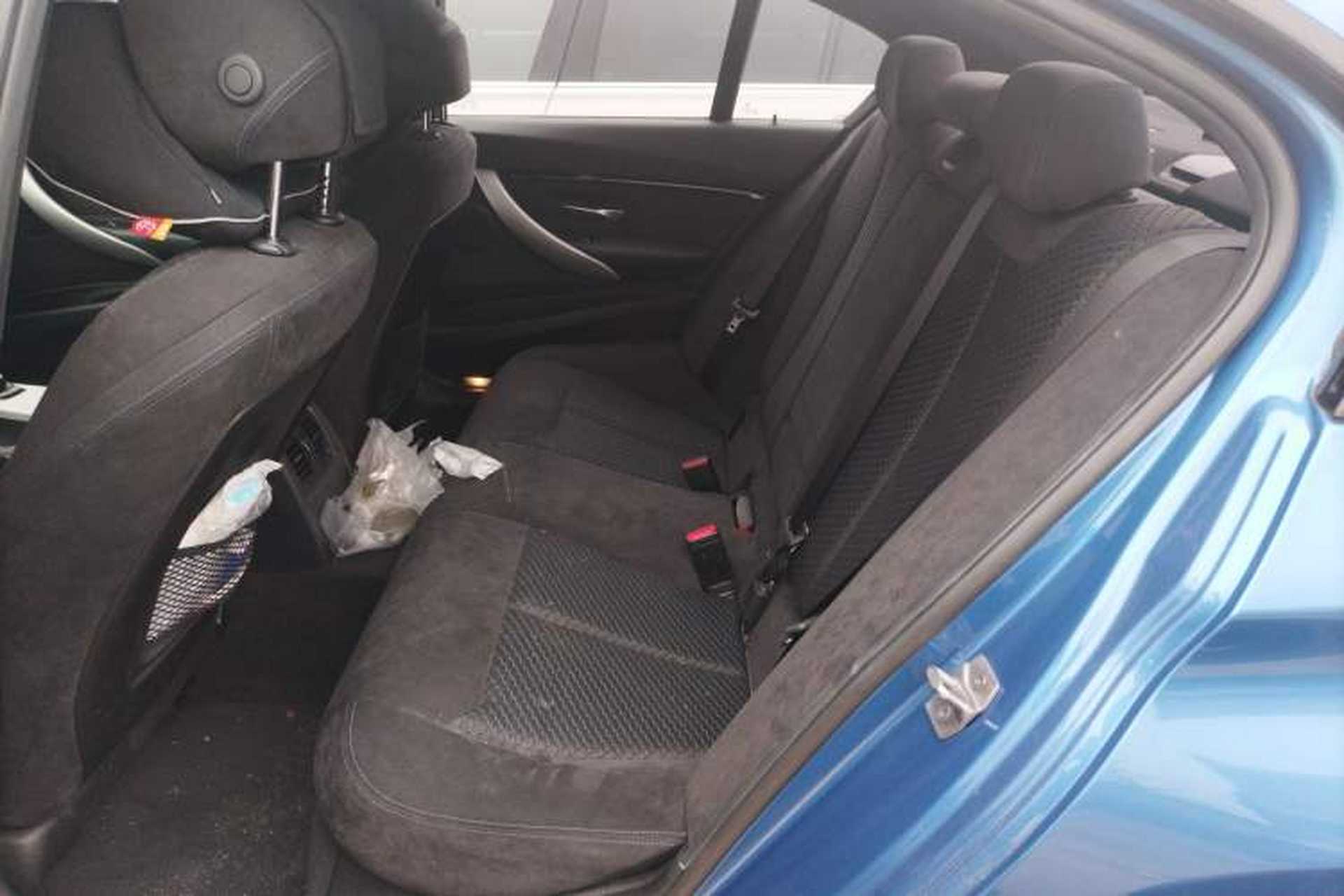 Used BMW 3 Series 2017 320i M Sport Left Rear Seat