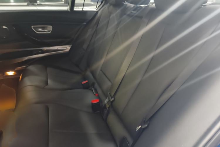 Used BMW 3 Series 2017 320Li M Sport Edition Left Rear Seat