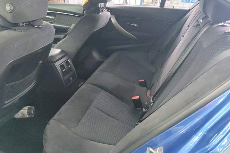Used BMW 3 Series 2017 320i M Sport Left Rear Seat