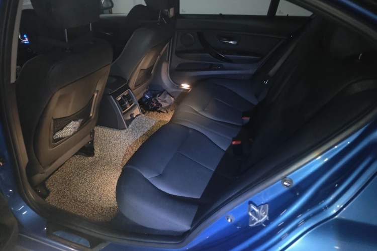 Used BMW 3 Series 2017 320Li M Sport Edition Left Rear Seat