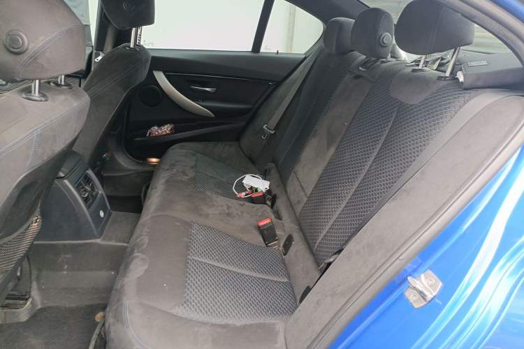 Used BMW 3 Series 2017 320i M Sport Left Rear Seat