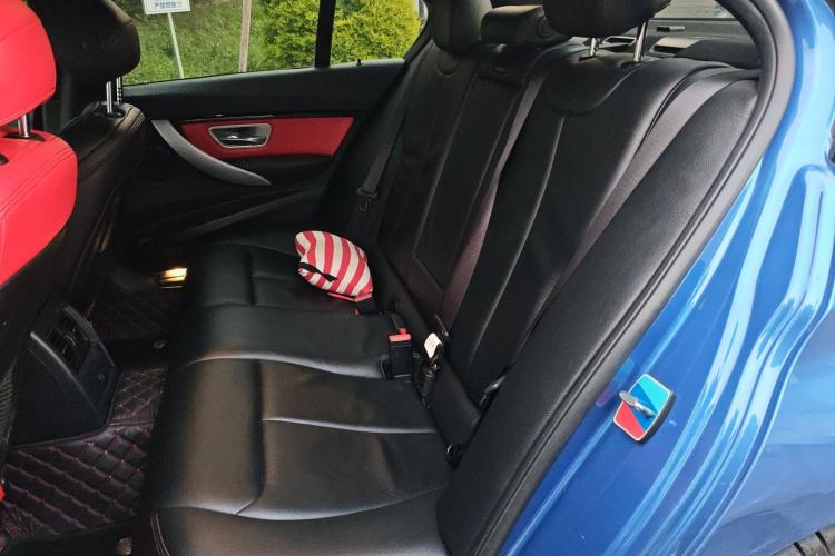 Used BMW 3 Series 2017 320i M Sport Left Rear Seat