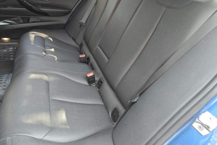 Used BMW 3 Series 2017 320Li M Sport Edition Left Rear Seat