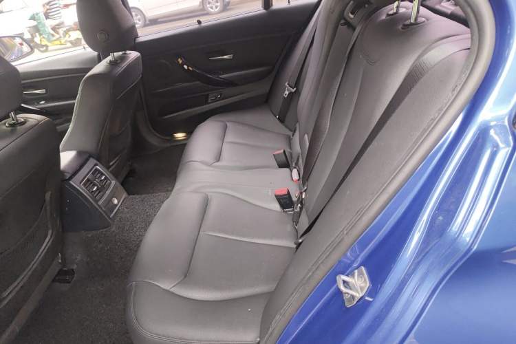 Used BMW 3 Series 2017 320Li M Sport Edition Left Rear Seat