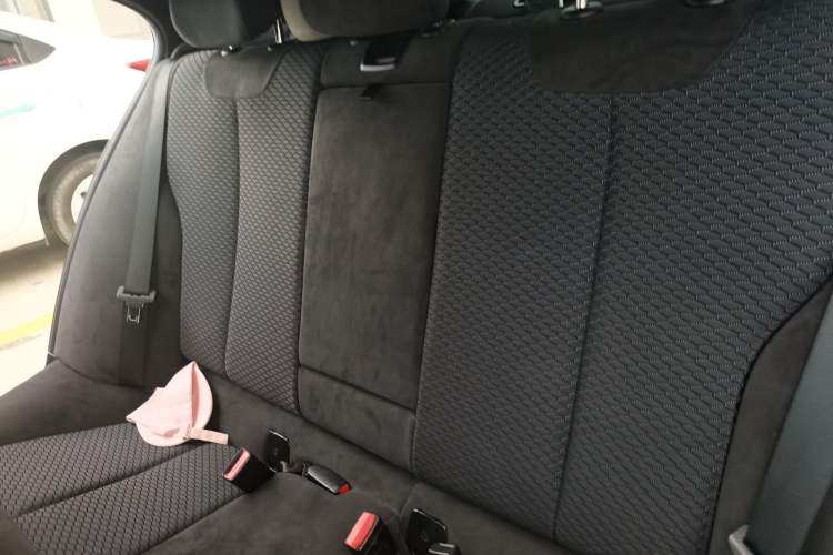 Used BMW 3 Series 2017 320i M Sport Left Rear Seat