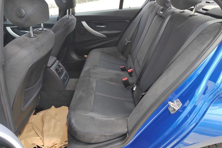 Used BMW 3 Series 2017 320i M Sport Left Rear Seat