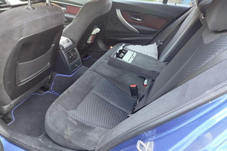 Used BMW 3 Series 2017 320i M Sport Left Rear Seat