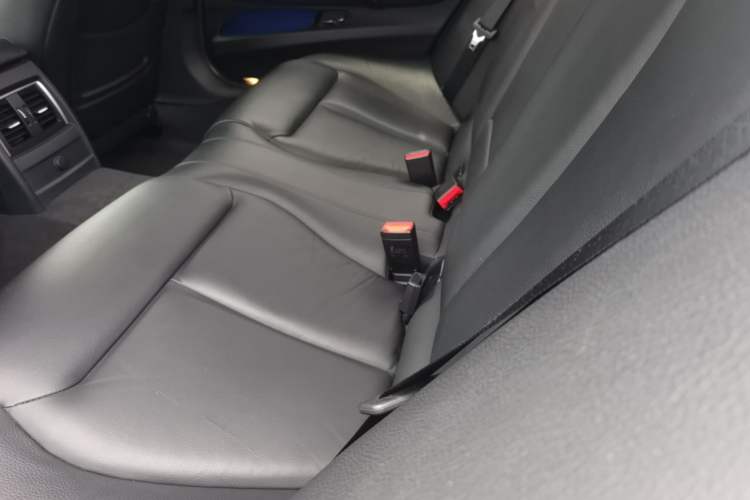 Used BMW 3 Series 2017 330Li M Sport Edition Left Rear Seat