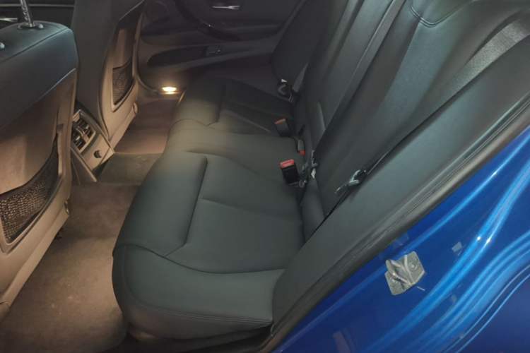 Used BMW 3 Series 2017 320Li M Sport Edition Left Rear Seat