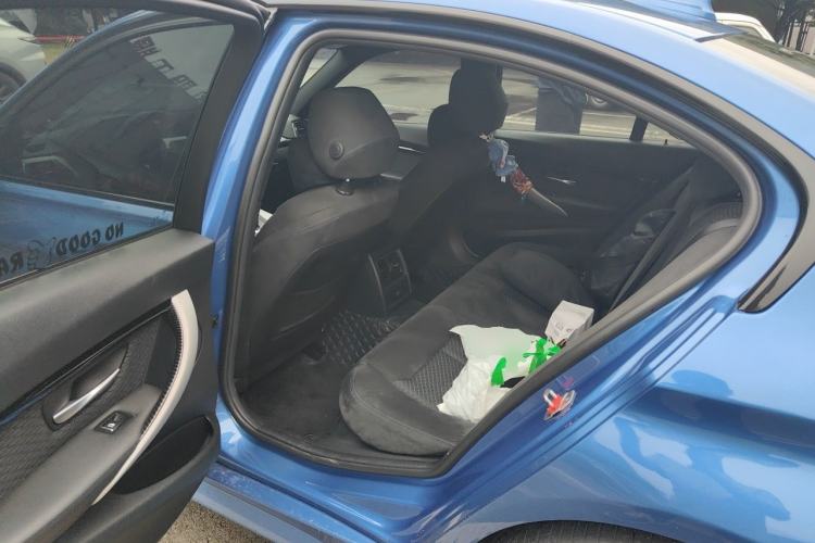 Used BMW 3 Series 2017 320i M Sport Left Rear Seat
