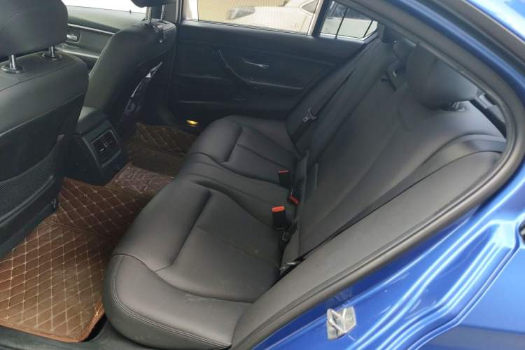 Used BMW 3 Series 2017 320Li M Sport Edition Left Rear Seat
