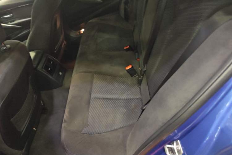 Used BMW 3 Series 2017 320i M Sport Left Rear Seat