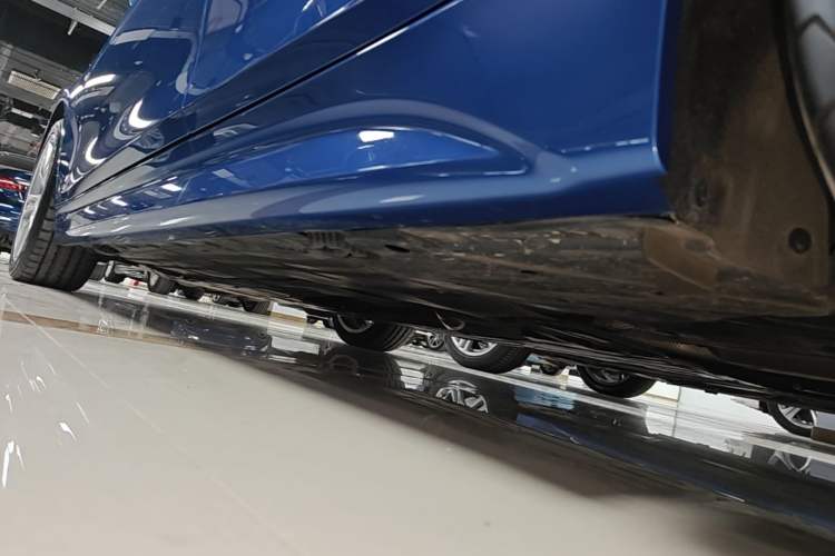 Used BMW 3 Series 2017 320i M Sport Left Side Sill
