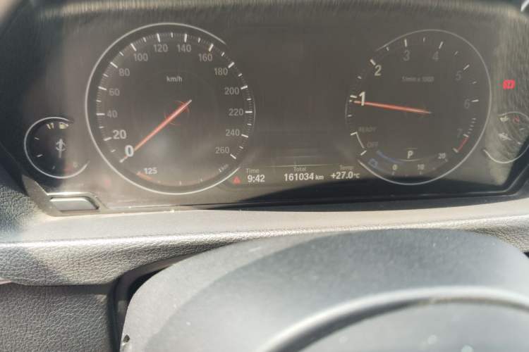 Used BMW 3 Series 2017 320Li M Sport Edition Odometer Close Up