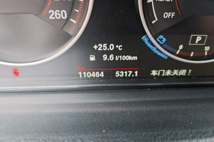 Used BMW 3 Series 2017 330Li M Sport Edition Odometer Close Up