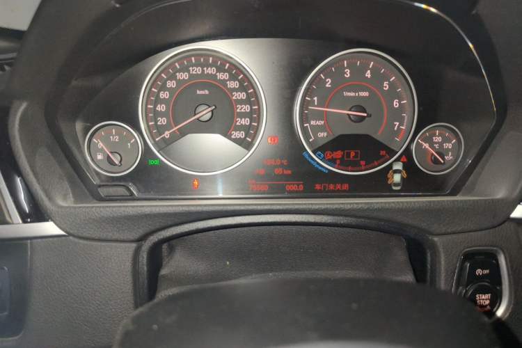 Used BMW 3 Series 2017 320Li M Sport Edition Odometer Close Up