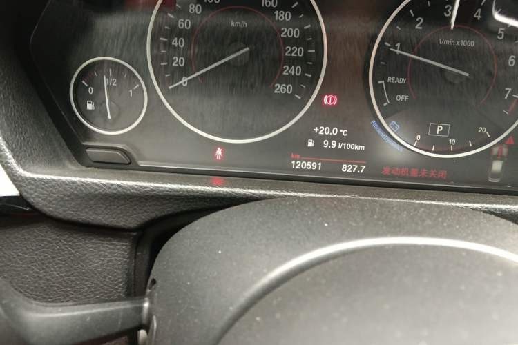 Used BMW 3 Series 2017 330i M Sport Edition Odometer Close Up