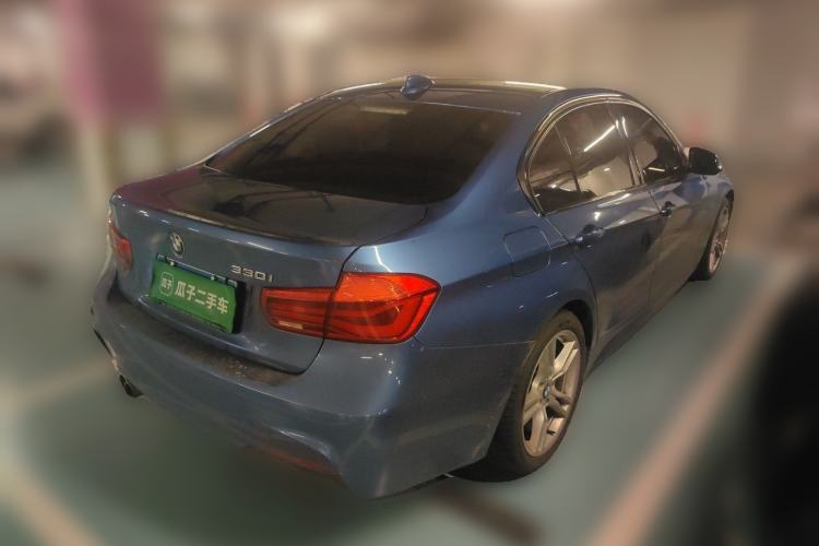 Used BMW 3 Series 2017 330i M Sport Edition Rear Right 45 Deg