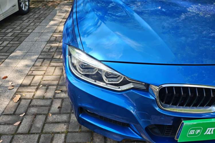 Used BMW 3 Series 2017 320i M Sport Right Front Headlight