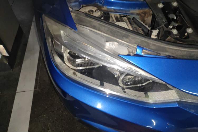 Used BMW 3 Series 2017 320i M Sport Right Front Headlight