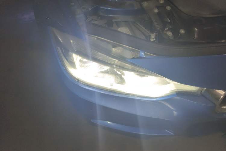 Used BMW 3 Series 2017 320Li M Sport Edition Right Front Headlight