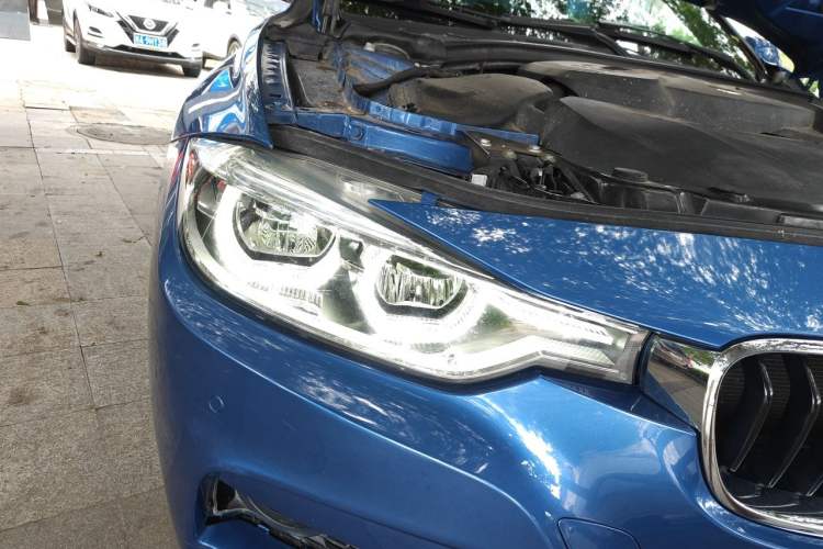 Used BMW 3 Series 2017 320Li M Sport Edition Right Front Headlight