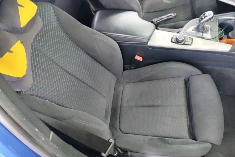 Used BMW 3 Series 2017 320i M Sport Right Front Seat