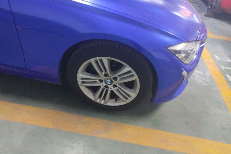 Used BMW 3 Series 2017 320Li Fashion Model Right Front Wheel Hub