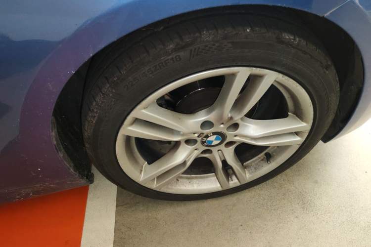 Used BMW 3 Series 2017 320i M Sport Right Front Wheel Hub