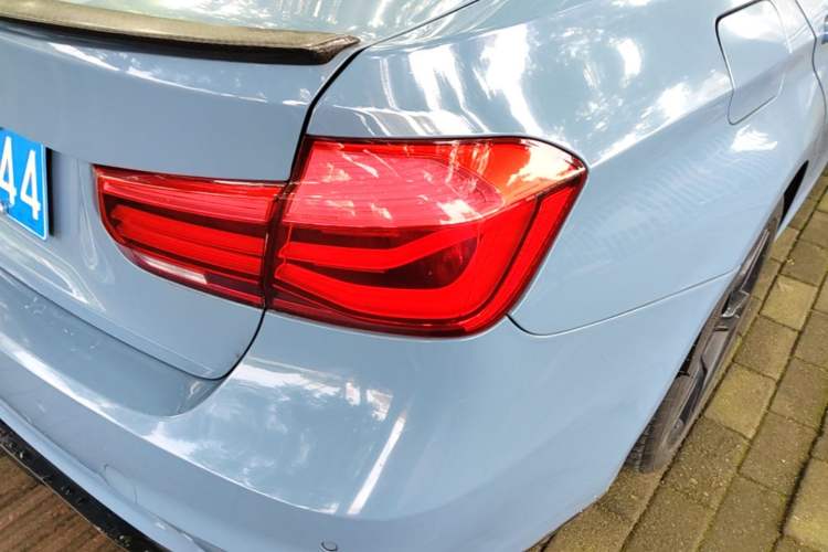 Used BMW 3 Series 2017 320i M Sport Right Rear Taillight